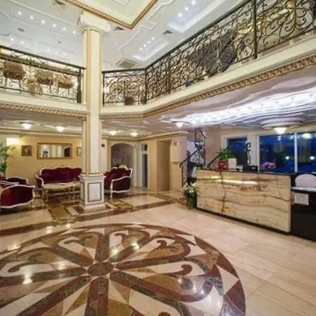 Plush, 1 Bed Apt, Dawn Park D Appartement